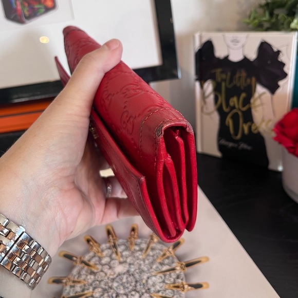 Preloved Gucci wallet - Picture 3 of 9